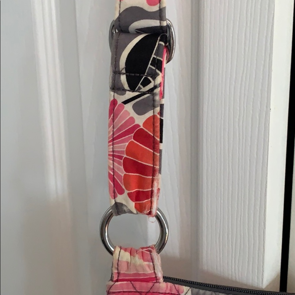 Vera Bradley crossbody - Picture 4 of 12